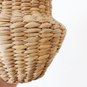Wicker vase basket